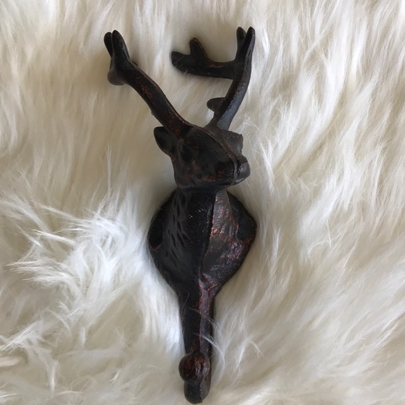 unbranded Other - Reindeer metal hook rustic wall decor copper tone